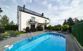 Martinus Apartments